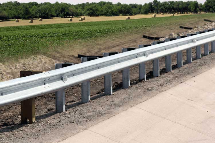 How Concertina Wire Is Revolutionizing Highway Crash Barriers For Enhanced Safety